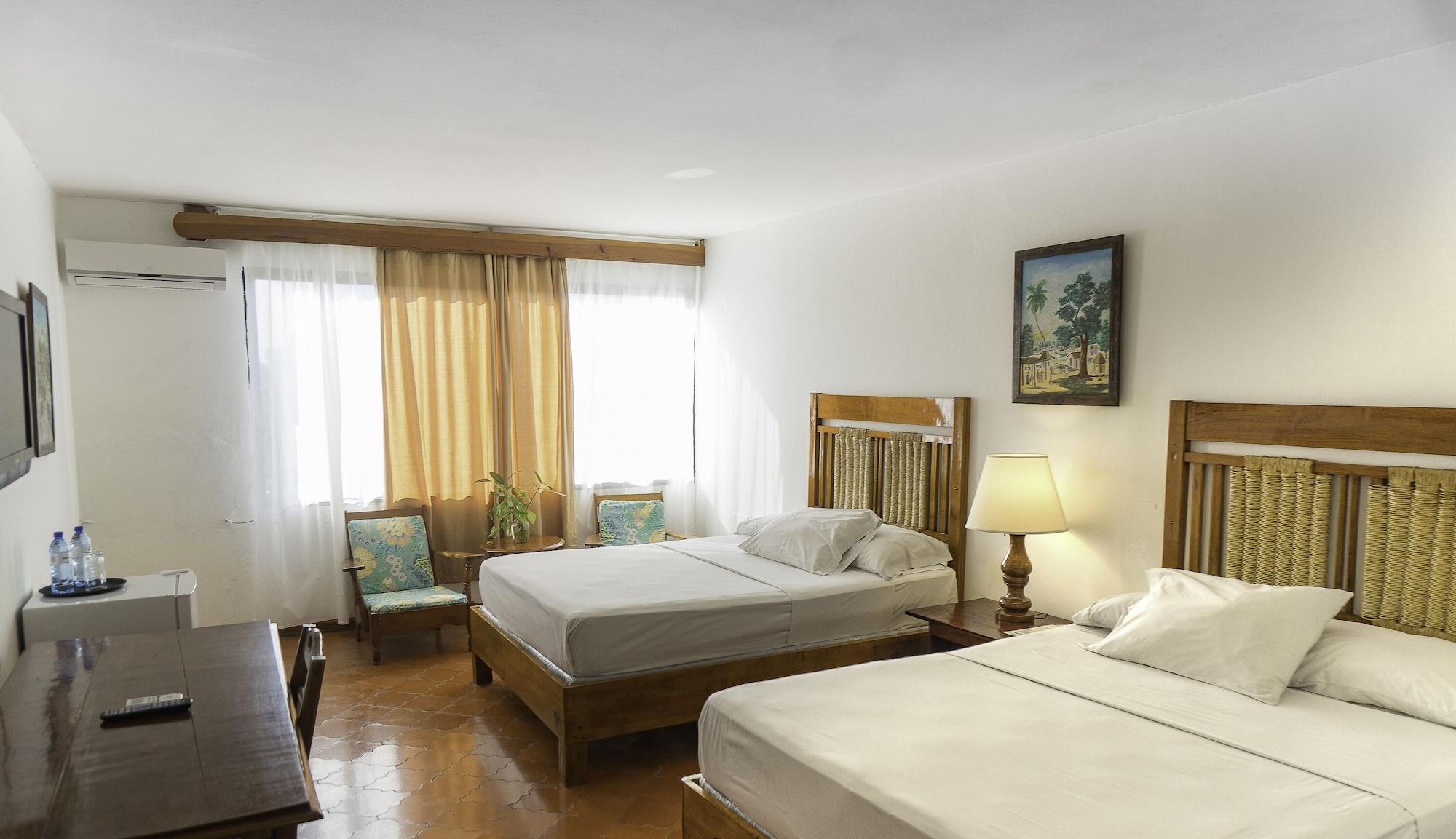 Hotel Mont Joli Cap-Haïtien Kültér fotó