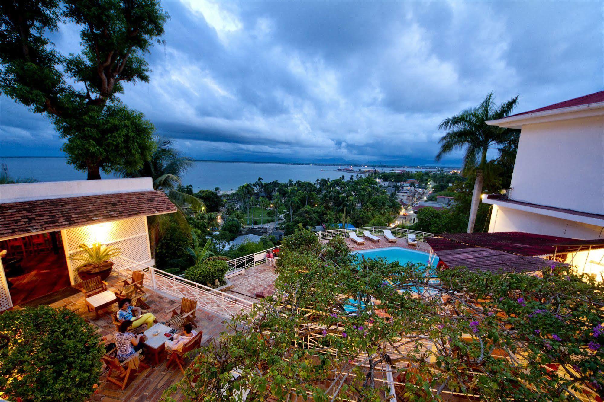Hotel Mont Joli Cap-Haïtien Kültér fotó