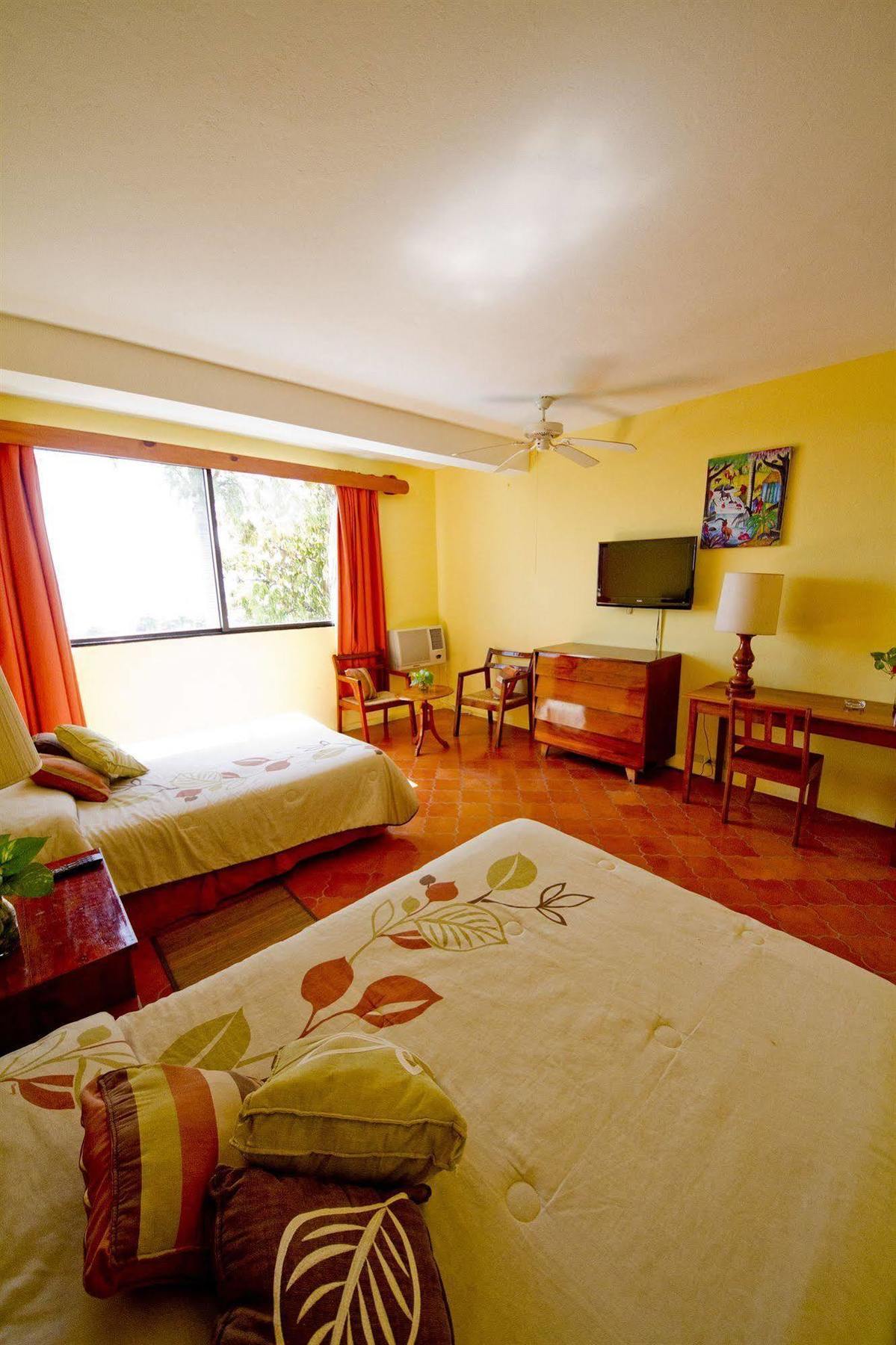 Hotel Mont Joli Cap-Haïtien Kültér fotó