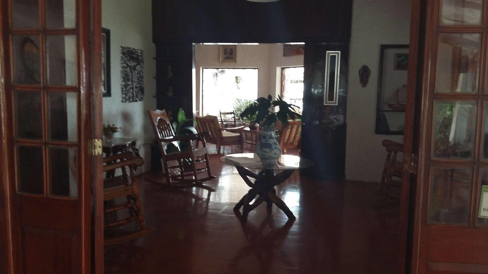 Hotel Mont Joli Cap-Haïtien Kültér fotó